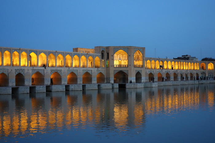 Khajou bridge