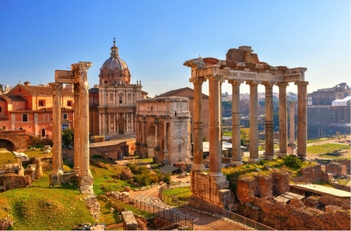 Ruiny Fora Romarum ©S.Borisov/Shutterstock Ruiny Fora Romarum ©S.Borisov/Shutterstock