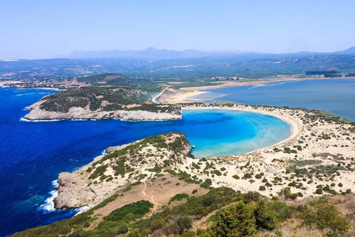 The lagoon of Voidokilia in the Bay of Navarino © Nick Pavlakis - Shutterstock