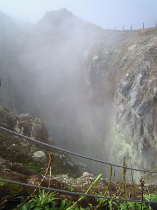 vyznačená cesta k vulkánu (2)